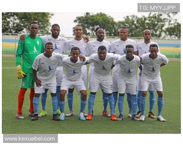 全面球星视角下足球技战术与团队协作发展的深度探索