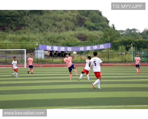 足球星起点啊见证青春逐梦热血拼搏点亮绿茵未来希望